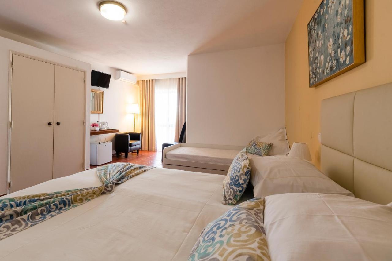Manta Guest Bed & Breakfast Manta Rota Dış mekan fotoğraf