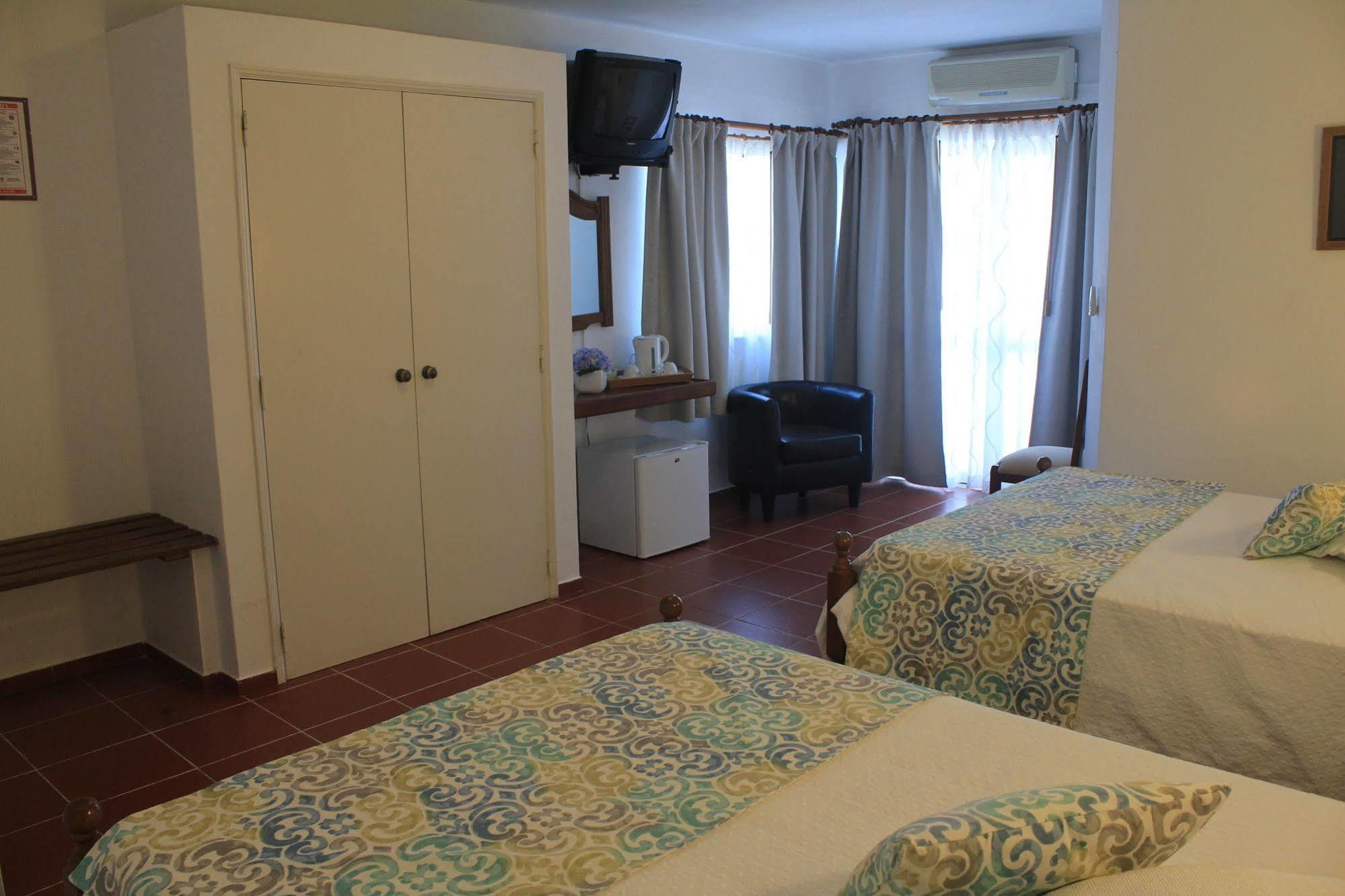 Manta Guest Bed & Breakfast Manta Rota Dış mekan fotoğraf