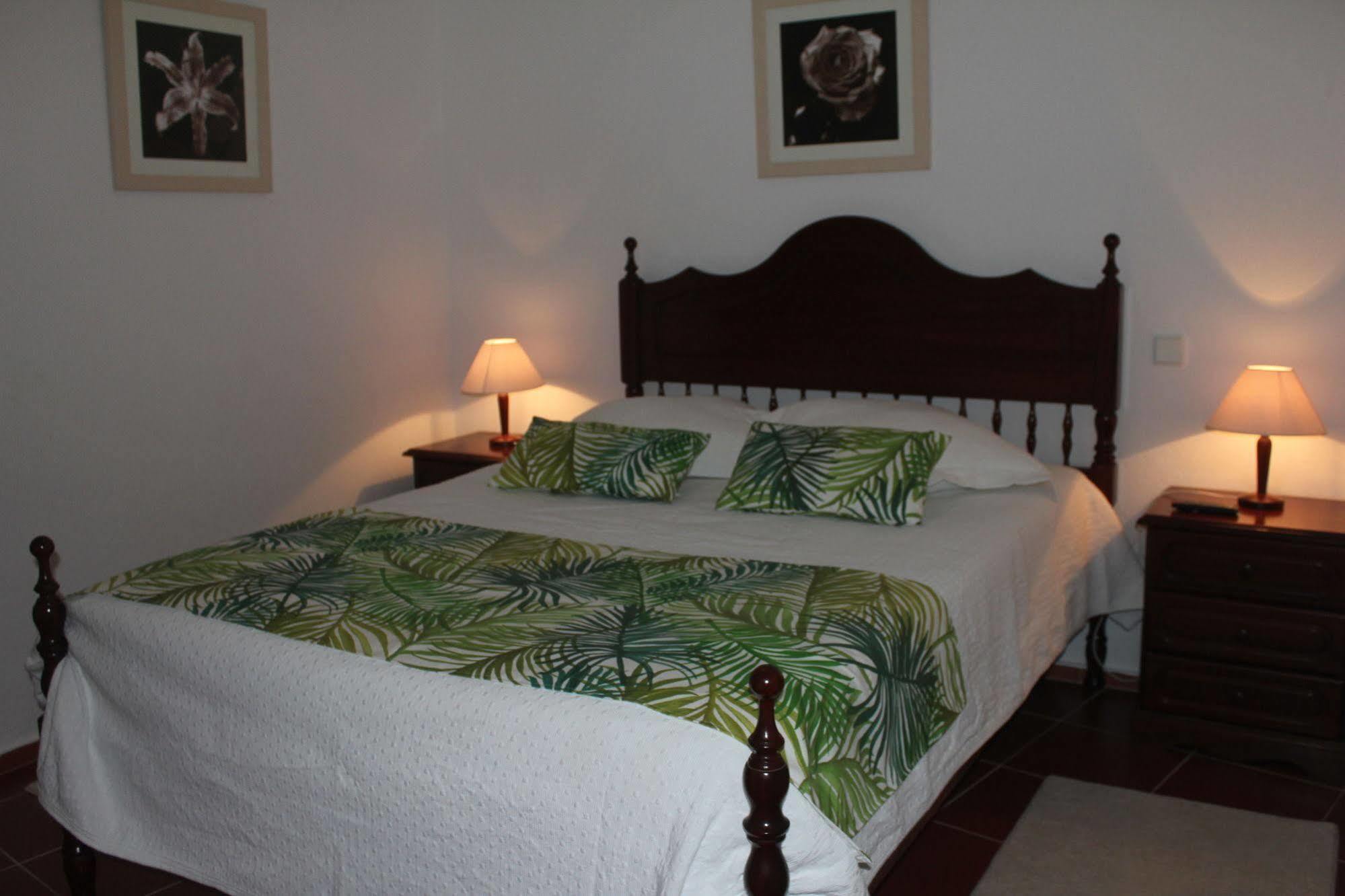 Manta Guest Bed & Breakfast Manta Rota Dış mekan fotoğraf