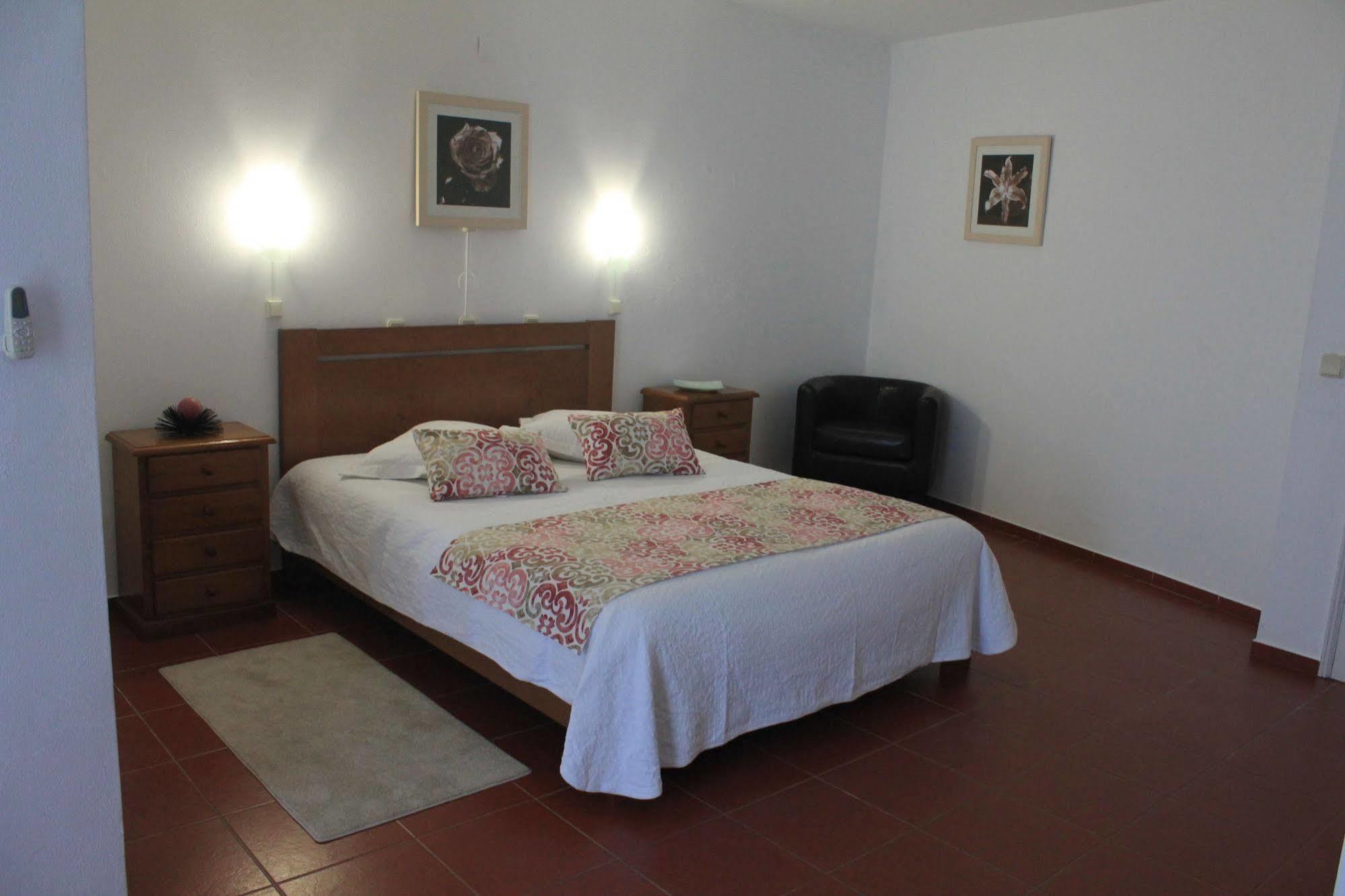 Manta Guest Bed & Breakfast Manta Rota Dış mekan fotoğraf